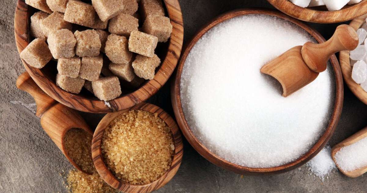Açúcar ou adoçante: qual a melhor opção para a sua dieta?