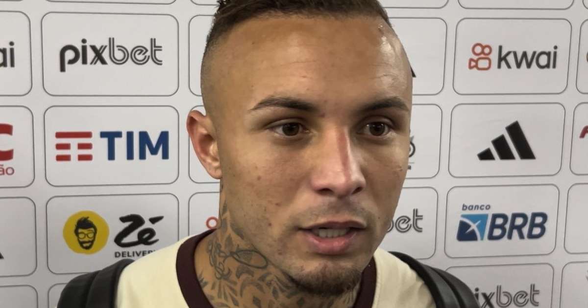 Cebolinha destaca evolução no Flamengo: mudança de postura era necessária.