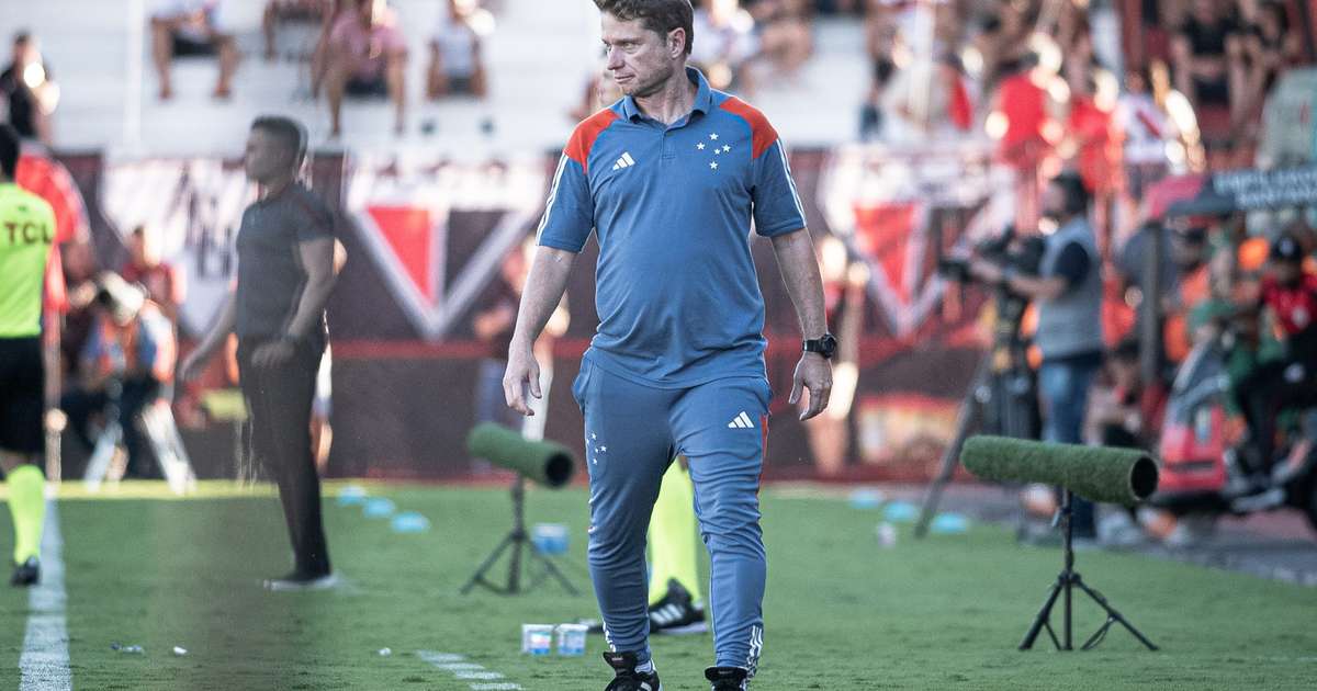 Seabra elogia Matheus Pereira após vitória importante do Cruzeiro.