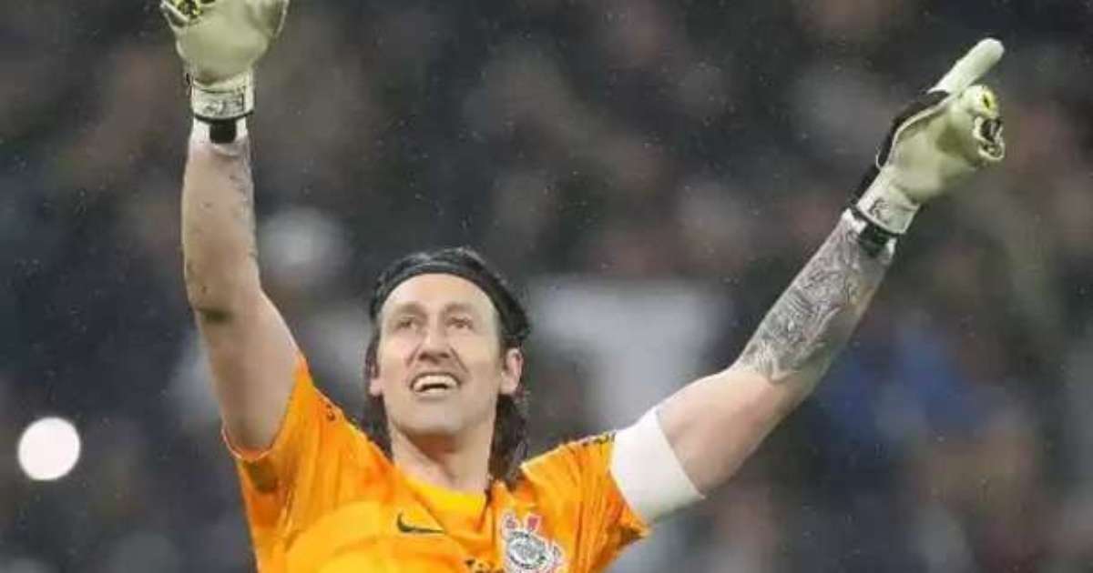 Cruzeiro envia proposta oficial por Cássio, goleiro do Corinthians