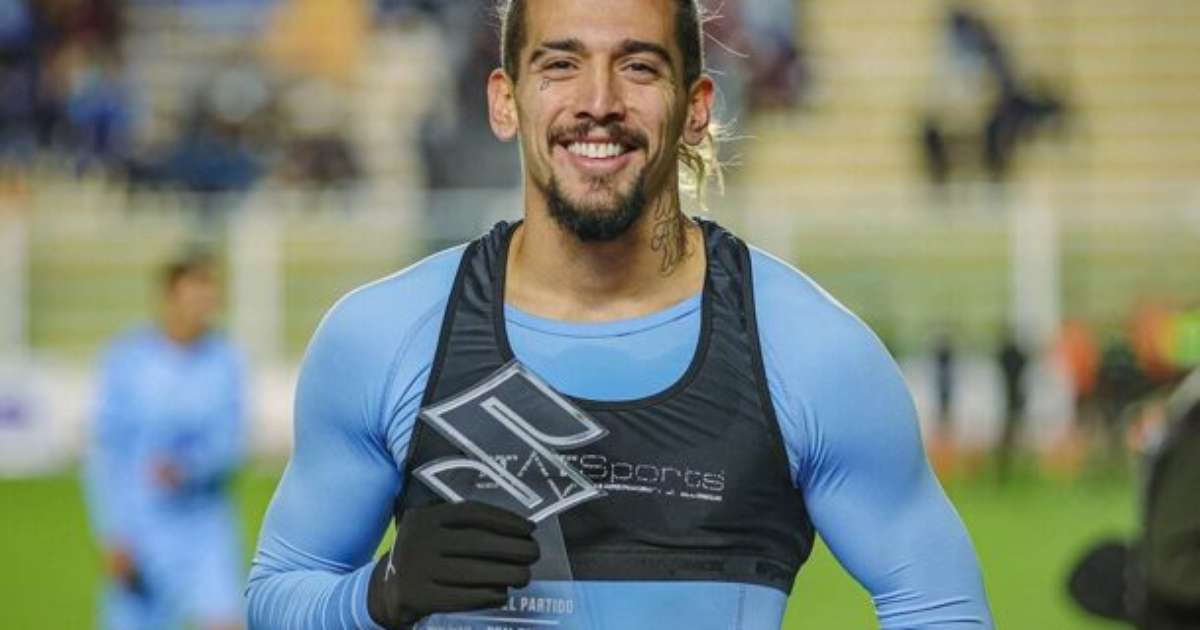 Atacante do Bolívar comenta estratégia para vencer o Flamengo