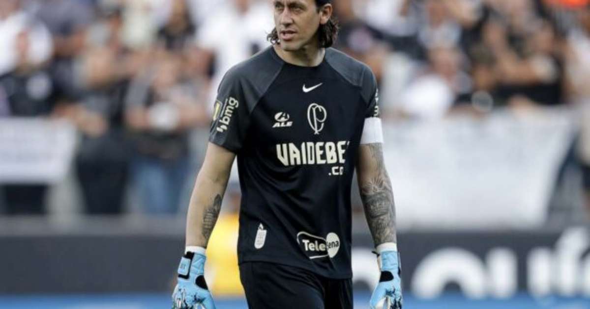 Corinthians e Cruzeiro negociam saída de Cássio e possível contratação de goleiro