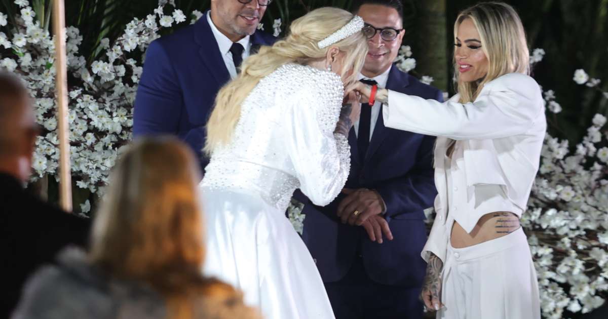 Monique Evans se casa com Cacá Werneck em cerimônia luxuosa de quase R ...