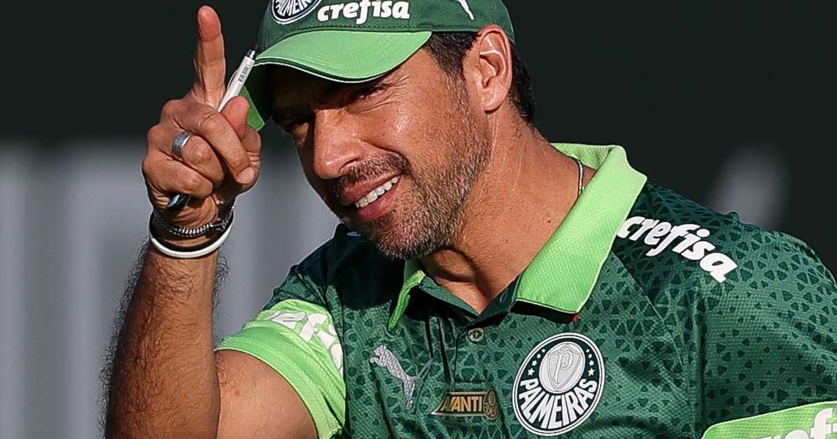 Reformulação de Abel Ferreira: Palmeiras planeja mudanças estratégicas para 2024.