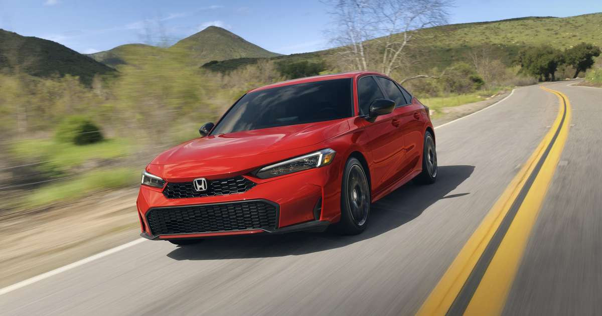 Honda Civic ganha novo design e versão híbrida nos EUA