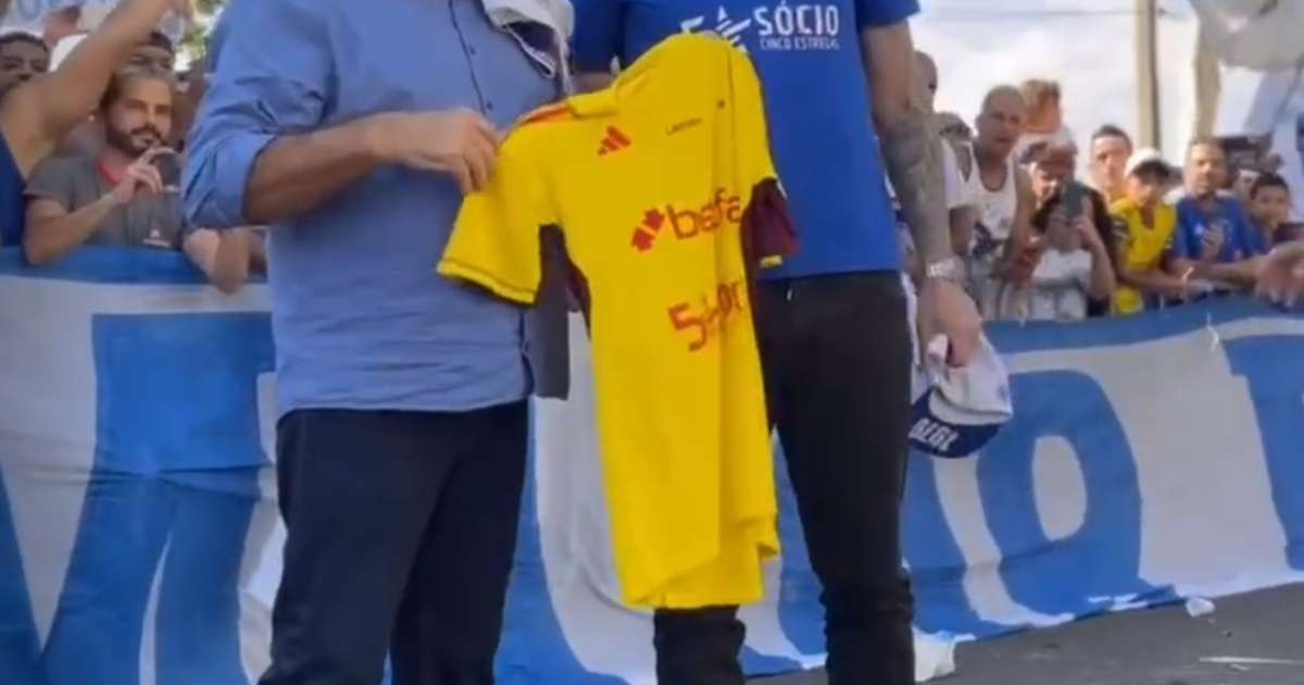 Cássio assume a meta do Cruzeiro após 12 anos no Corinthians