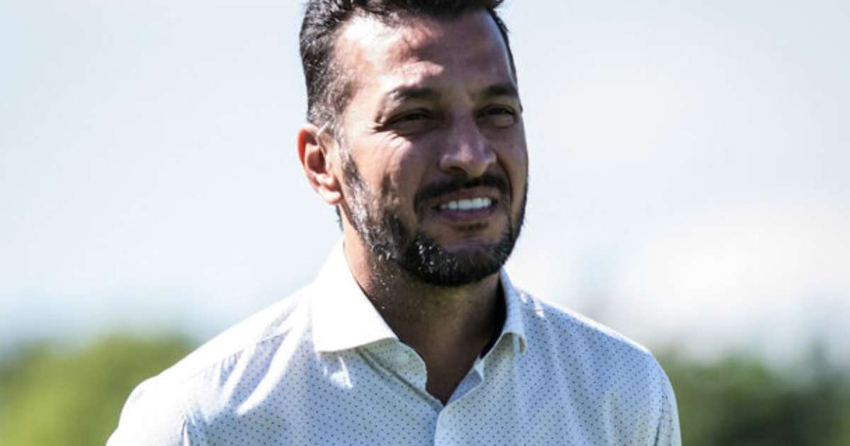 Diretor destaca Cássio e agressividade do Cruzeiro no mercado de transferências