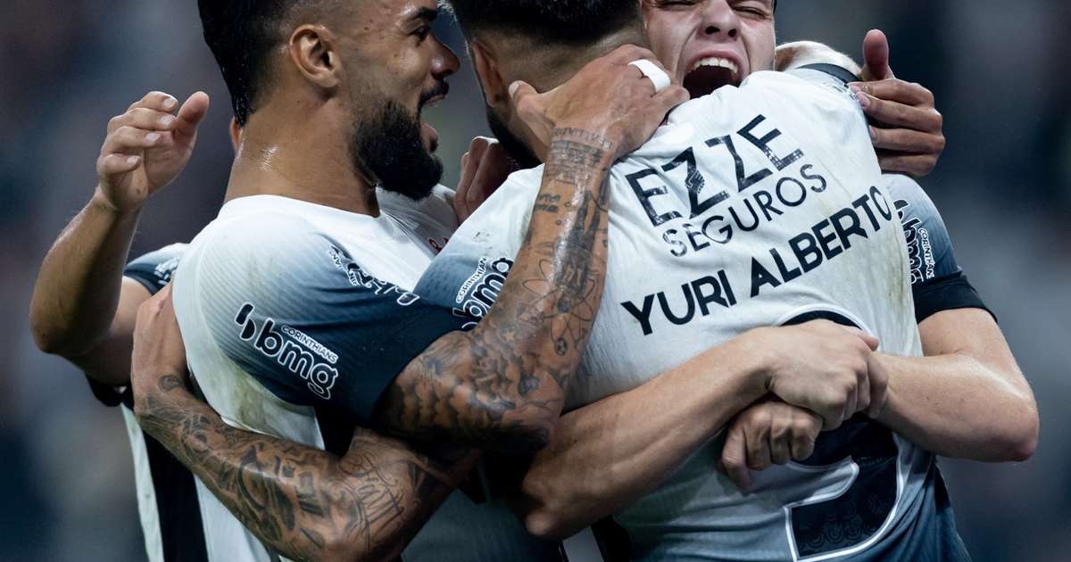 Amadurecimento da Equipe: Fágner Destaca Importância da Classificação.
