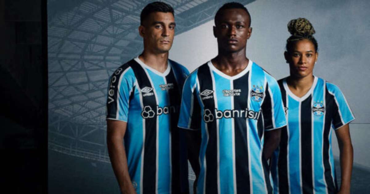 Grêmio lança camisa em celebração ao primeiro título da Copa do Brasil