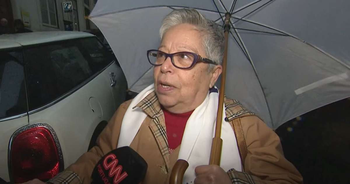 Atriz barrada na Globo desiste da TV e vira estrela de partido de direita