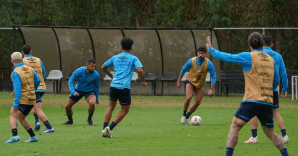 Grêmio se prepara em Curitiba para retorno ao campo.