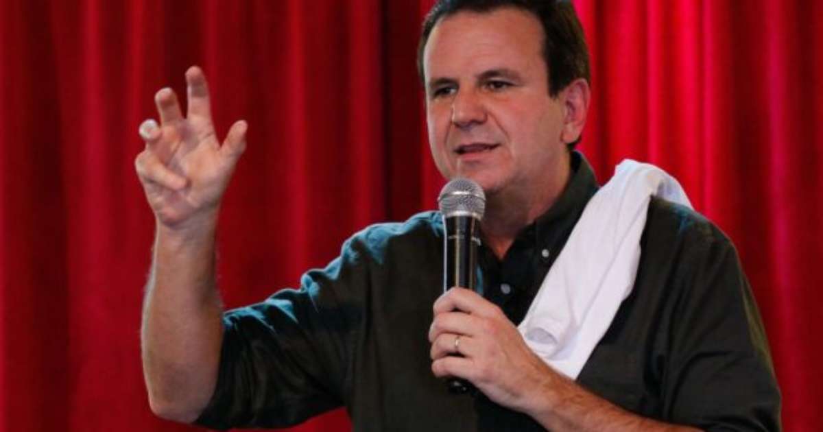 Flamengo recebe apoio de Paes para estádio no Gasômetro durante confronto com Caixa