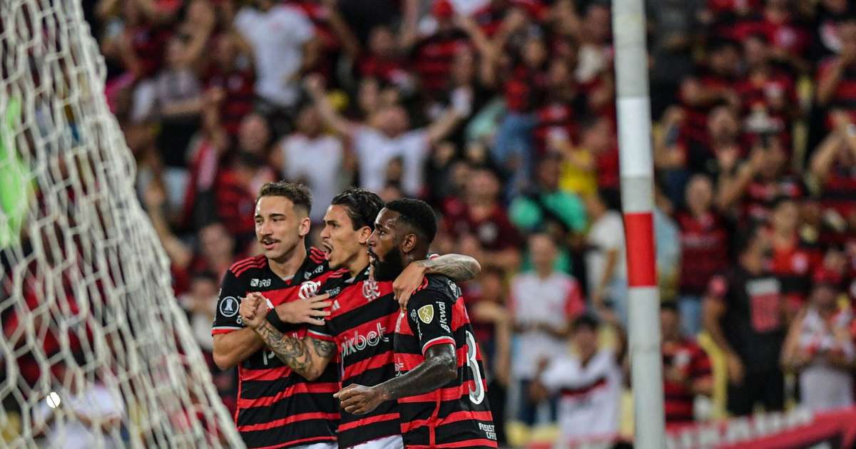 Flamengo goleia Millonarios e assegura vaga nas oitavas da Libertadores.