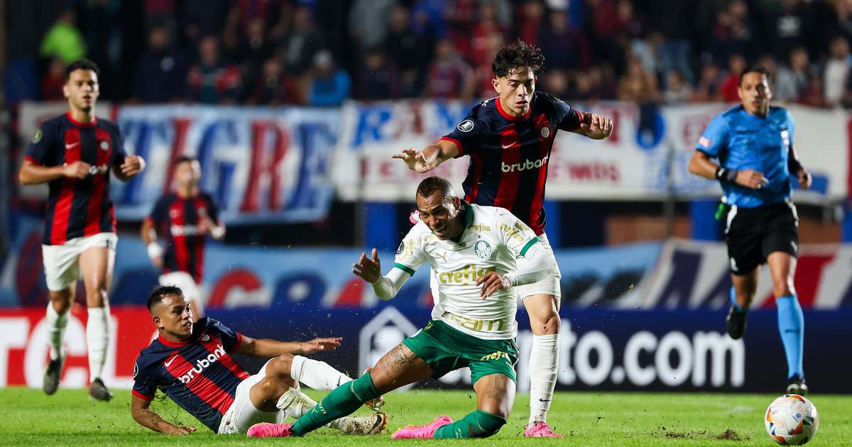 Palmeiras busca liderança geral da Libertadores em duelo contra San Lorenzo.
