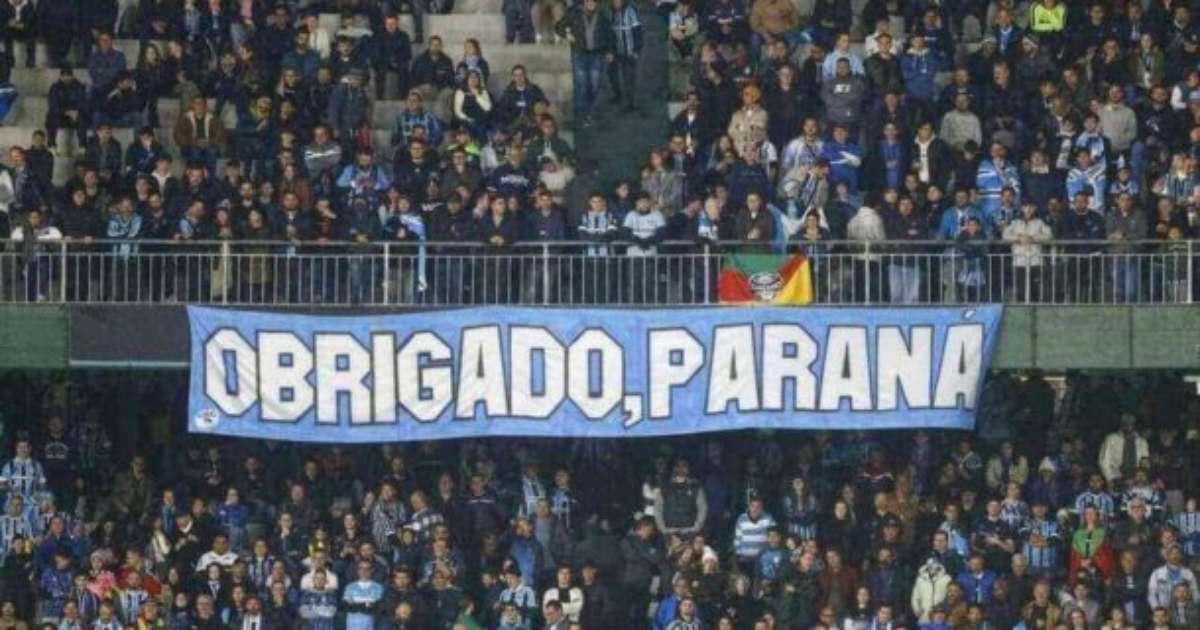 Grêmio domina The Strongest e compartilha destaque com torcida na goleada