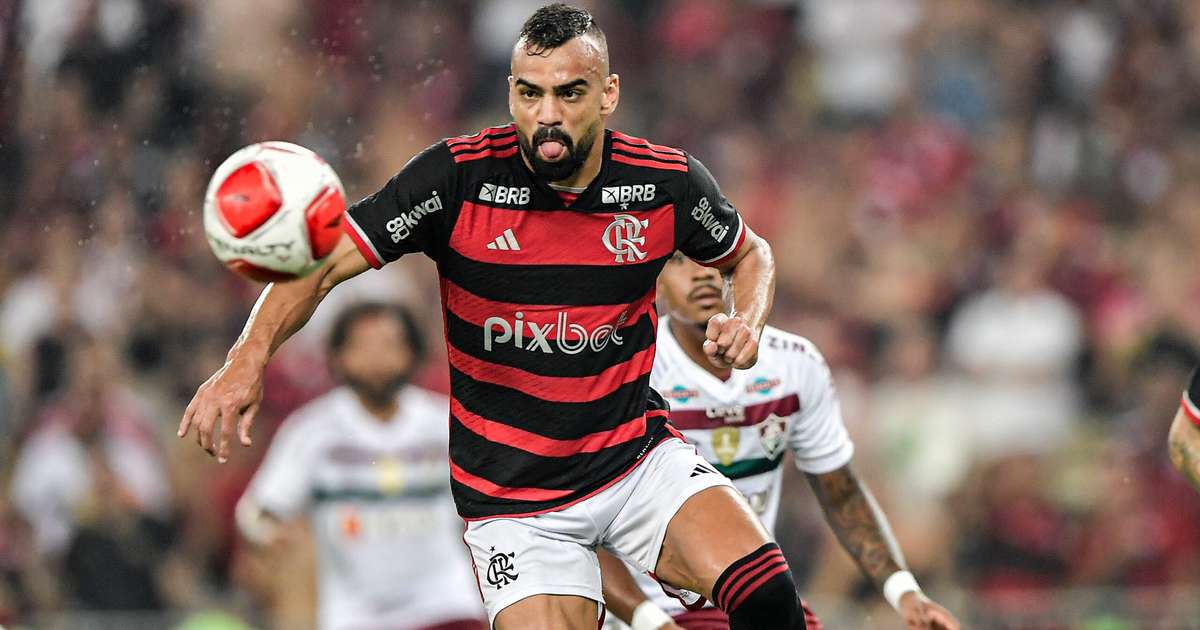 Fabrício Bruno recusa proposta do West Ham e permanece no Flamengo.