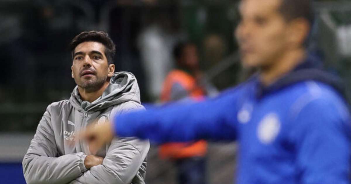 Abel elogia desempenho do Palmeiras e destaca goleiro do San Lorenzo.
