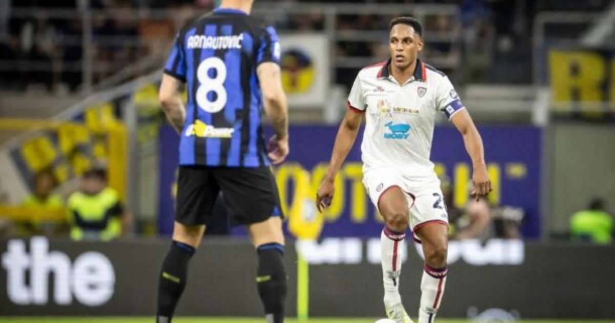 Cruzeiro aguarda agente de Mina para avançar negociação de transferência.