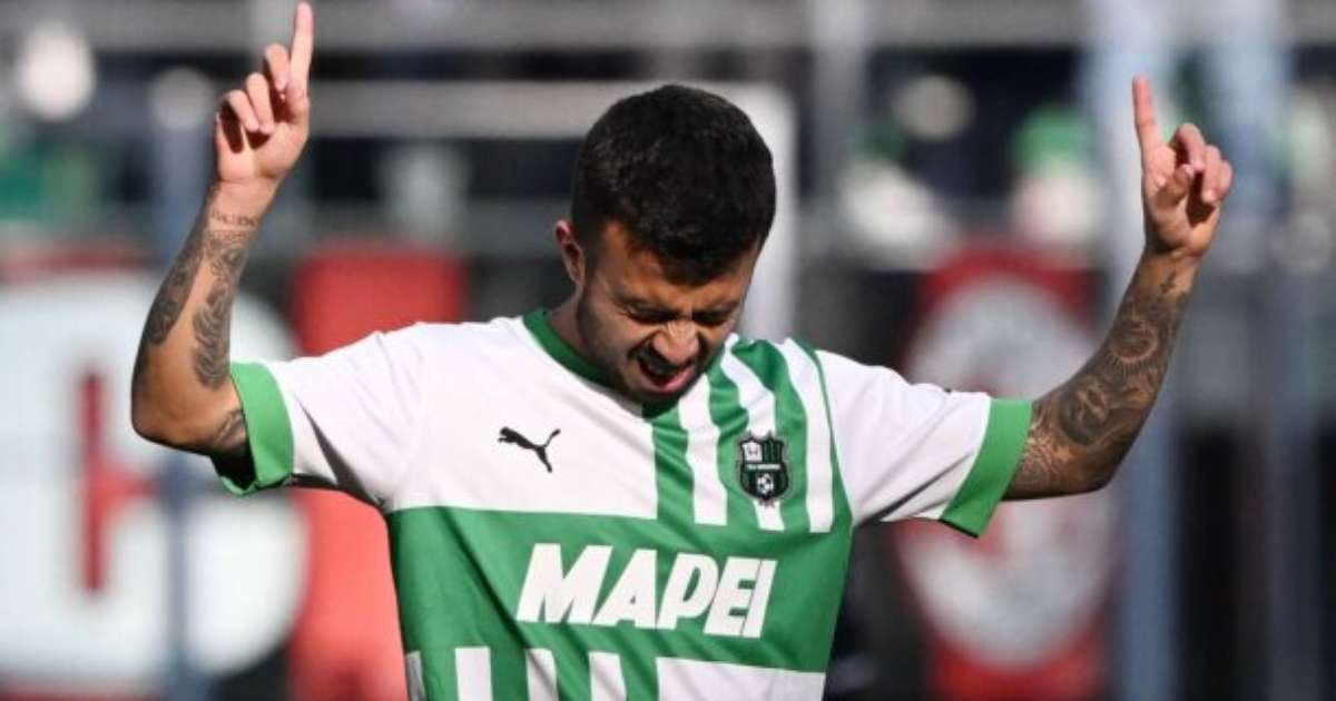Cruzeiro espera Sassuolo e aguarda definição de negociação por Matheus Henrique