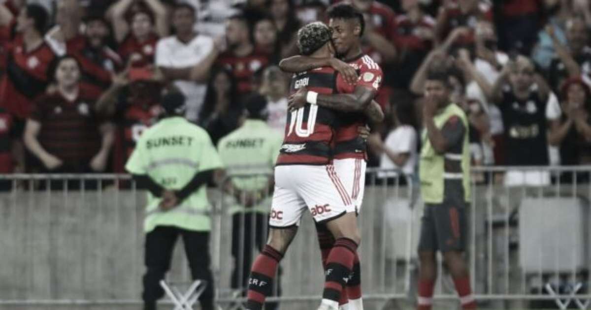 Trio do Flamengo encerra jejum de quase três anos com gol decisivo.