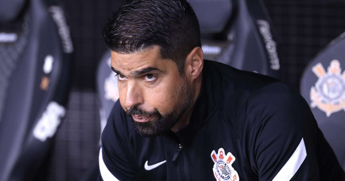 Corinthians inicia Brasileirão com desempenho aquém do ano do rebaixamento.