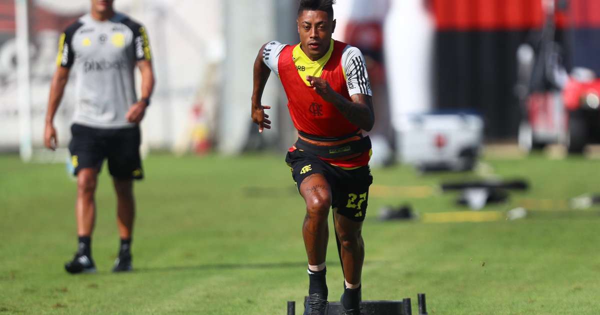 Flamengo focado em manter liderança contra Grêmio no Brasileirão.