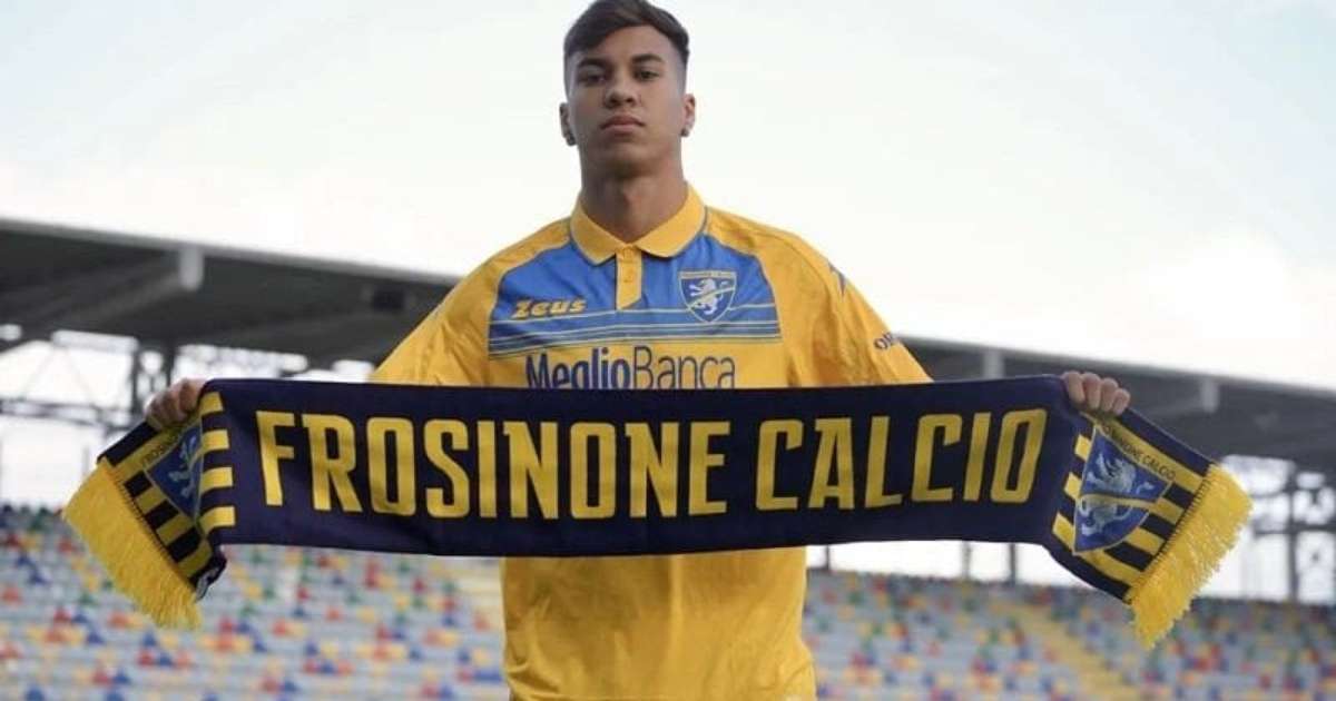 Desempenho de Kaio Jorge no futebol europeu: estatísticas atualizadas e análise técnica.