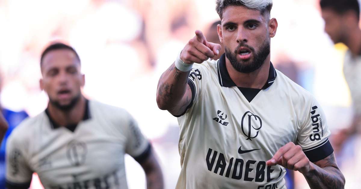 Torcedores corinthianos exaltam Yuri Alberto como destaque da Série A.