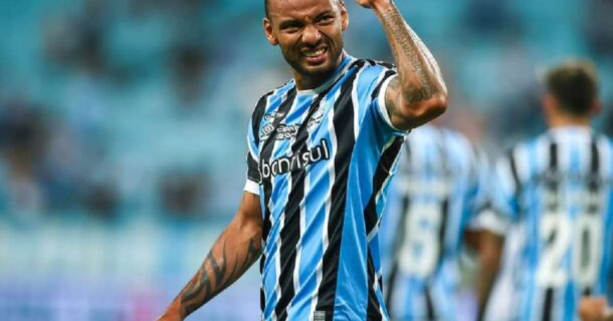 Renato Gaúcho define substituto de Diego Costa no Grêmio