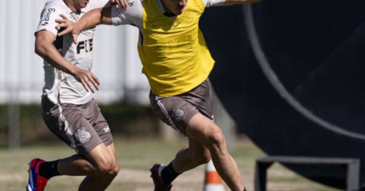 Corinthians realiza treino e António Oliveira experimenta alterações táticas contra São Paulo
