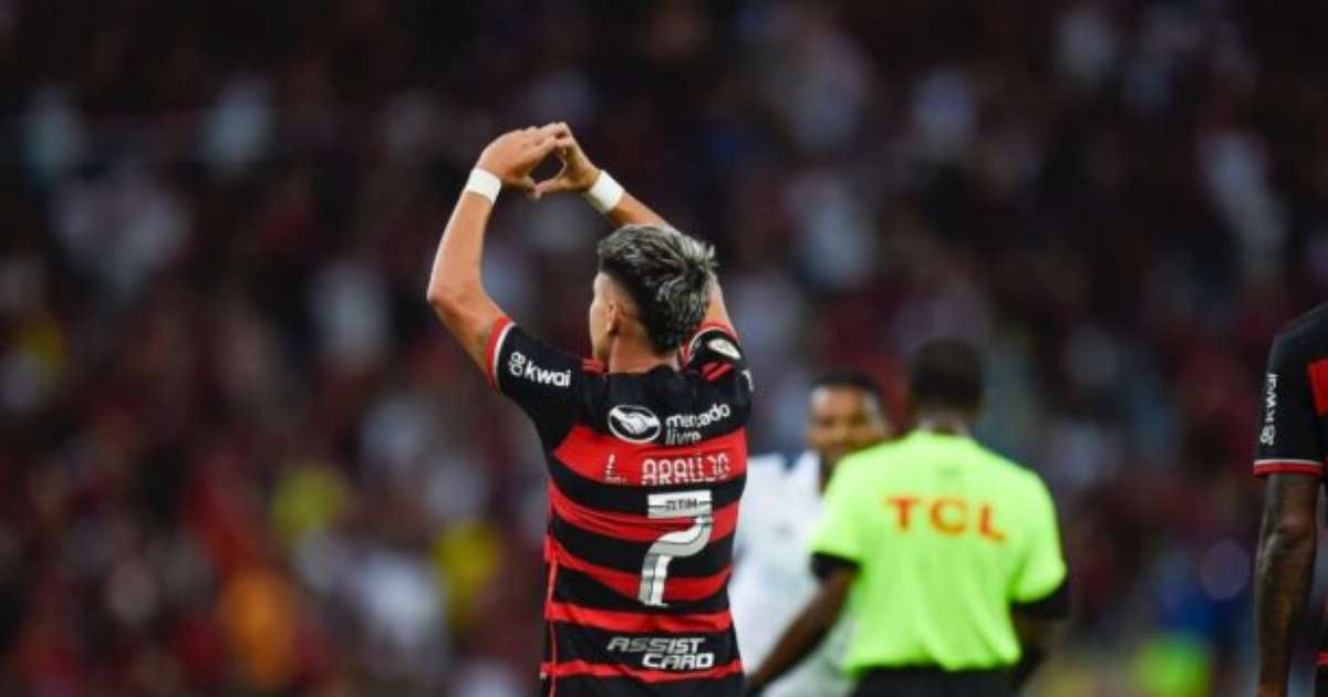 Flamengo vence Grêmio com Neymar em campo e reassume liderança do Brasileirão