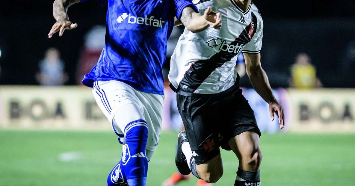 Vasco e Cruzeiro empatam sem gols em partida pelo Brasileirão no São Januário.
