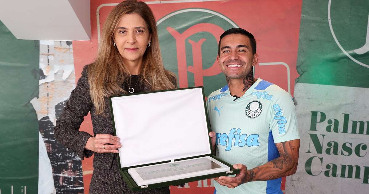 Dudu comunica decisão de jogar no Cruzeiro ao Palmeiras e depois reconsidera