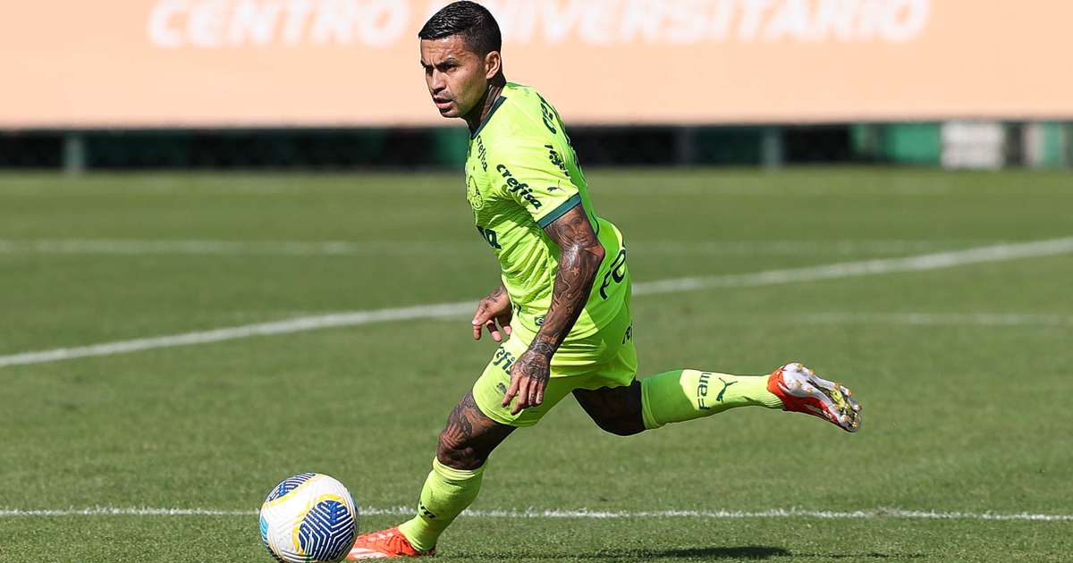Dudu confirma permanência no Palmeiras: decisão de ficar no clube reforçada.