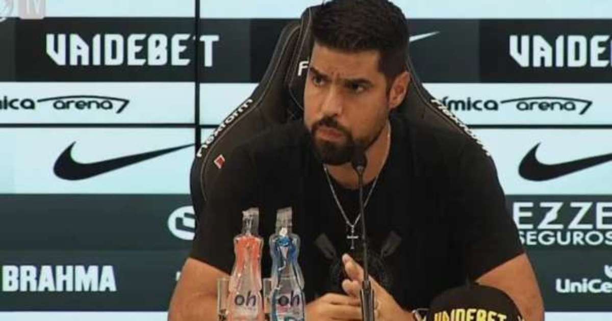 Equipes superiores ao Corinthians no Brasileirão: análise de António Oliveira