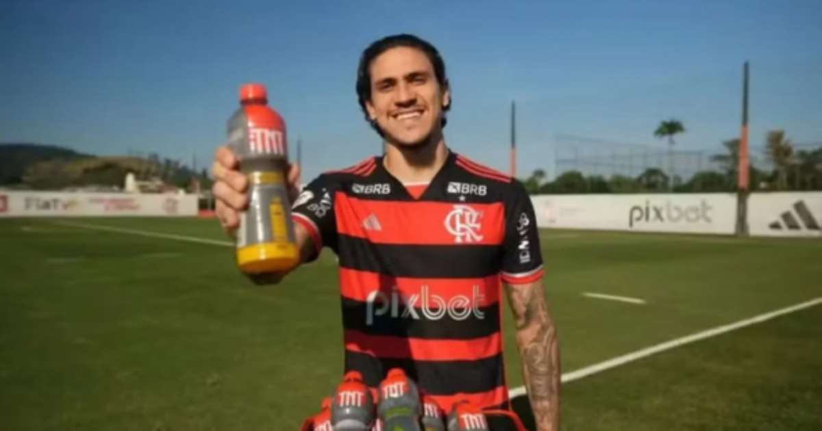 Flamengo fecha patrocínio milionário com marca de isotônico para temporada.