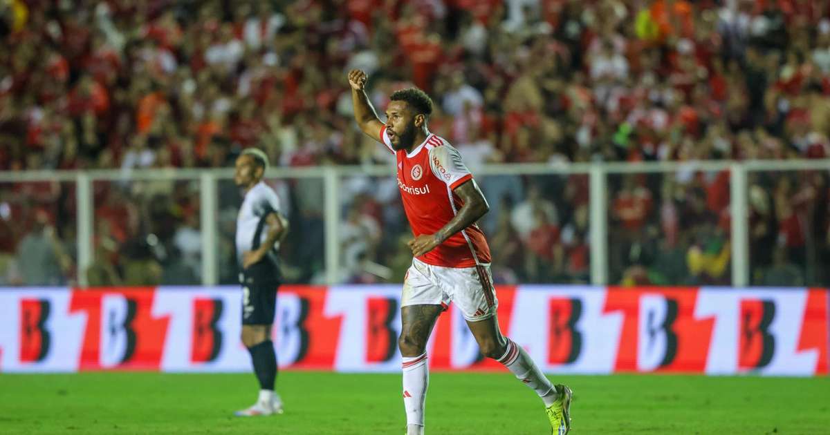Wesley marca belo gol, Corinthians perde para Internacional e permanece na zona de rebaixamento
