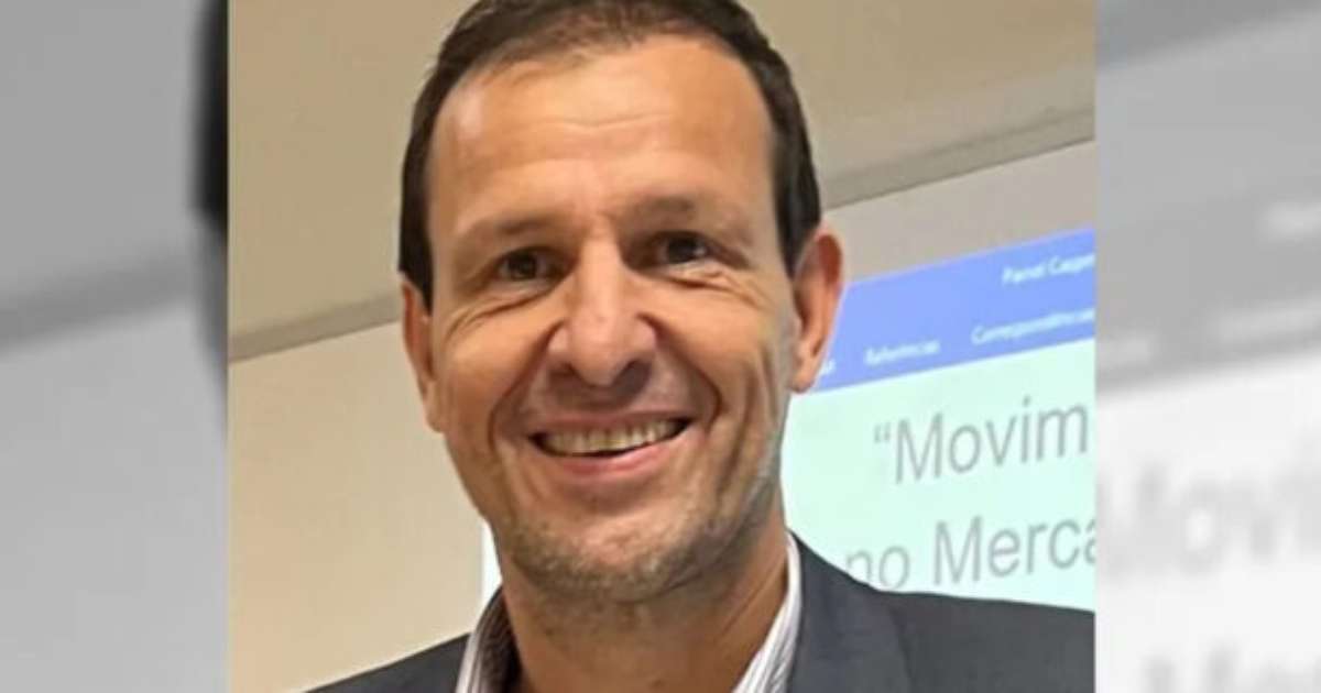 Oposição do Palmeiras elege candidato para confrontar Leila Pereira