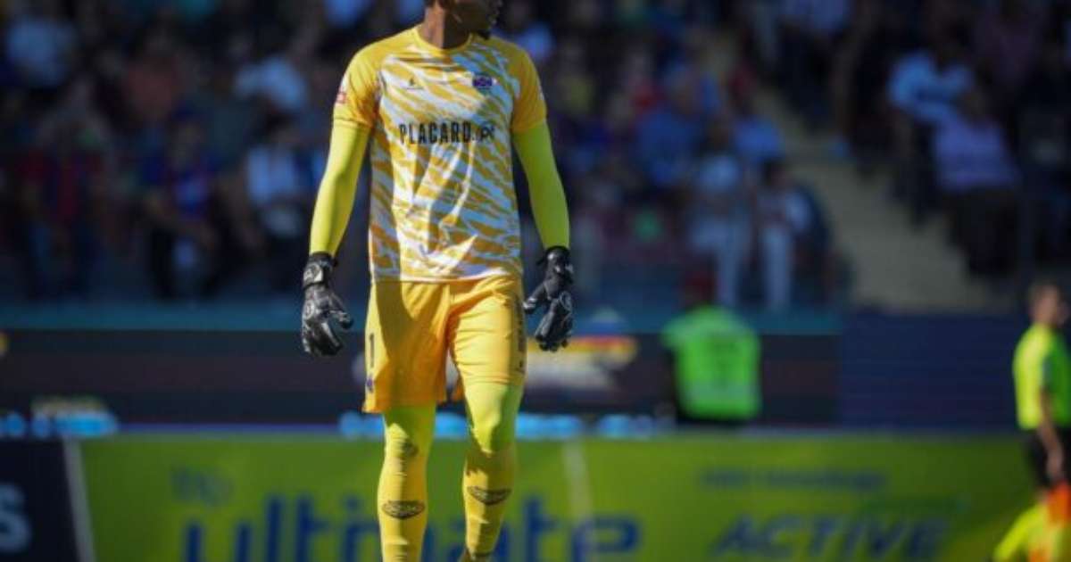 Corinthians próximo de fechar com Hugo Souza para reforçar elenco.