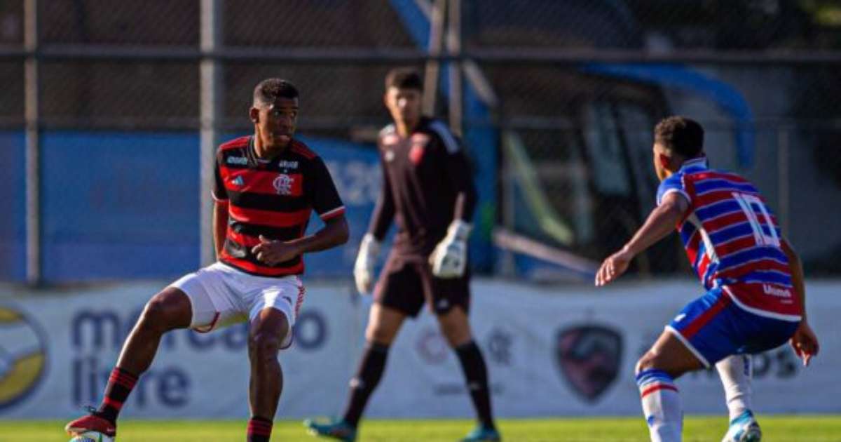 Filipe Luís estreia pelo Flamengo, mas equipe é derrotada pelo Fortaleza no Sub-20.