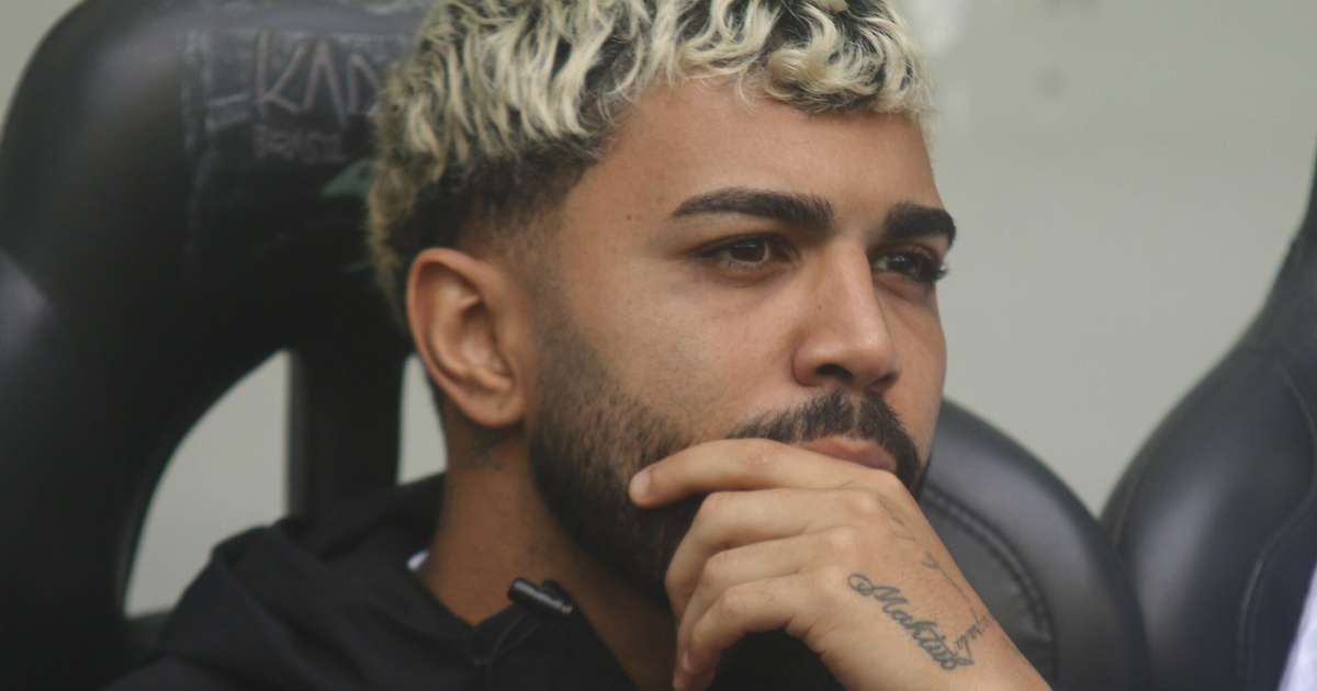 Gabigol recusa oferta de renovação e deixa futuro em aberto no Flamengo.
