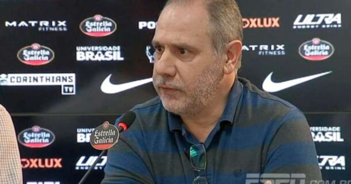 Gerente financeiro do Corinthians pede desligamento em meio à crise no clube