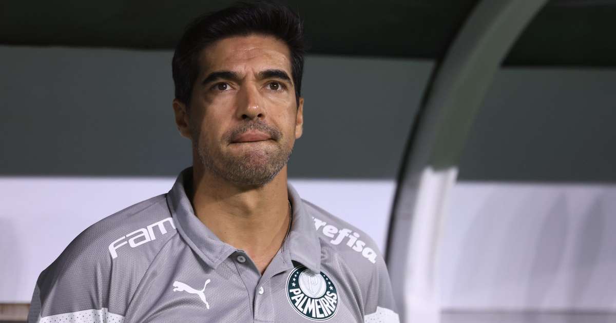 Palmeiras surpreende na escalação para clássico contra o Corinthians: confira!