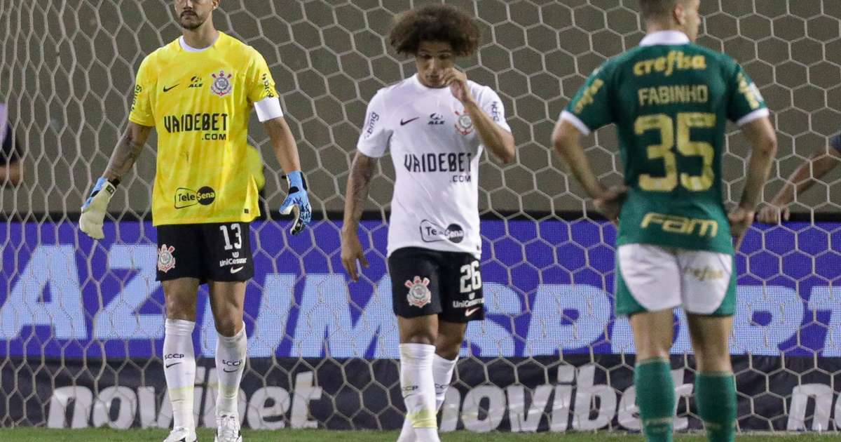 Corinthians mira vitória no clássico para escapar do rebaixamento no Brasileirão.