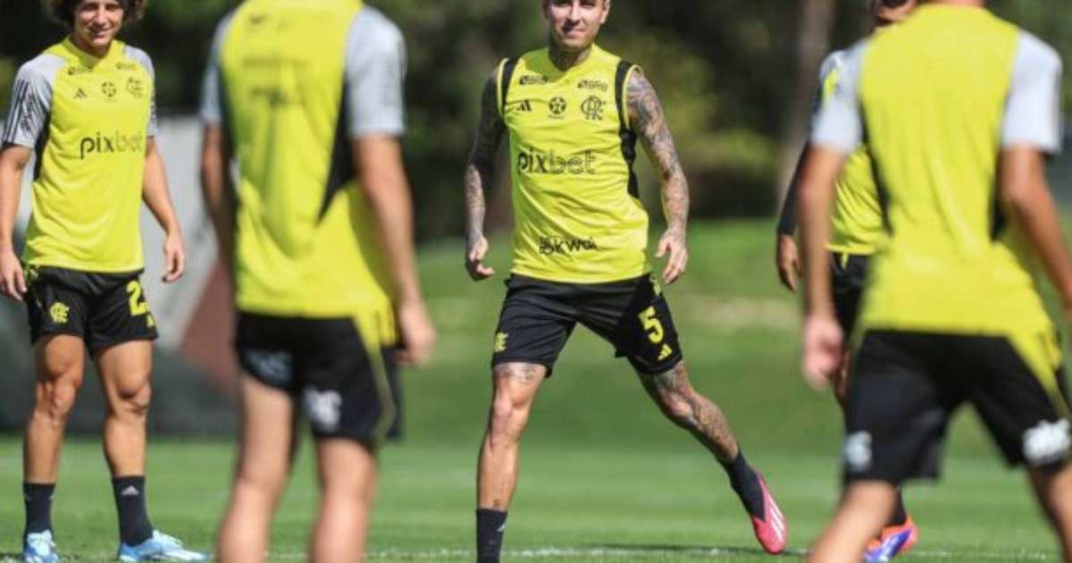 Pulgar se reapresenta e treina pelo Flamengo durante retorno ao clube