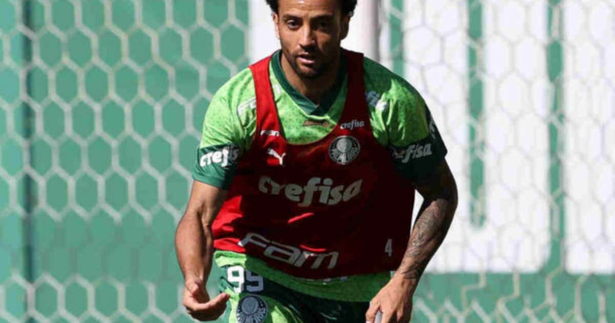 Palmeirenses decidem número de camisa de Felipe Anderson pelo clube.