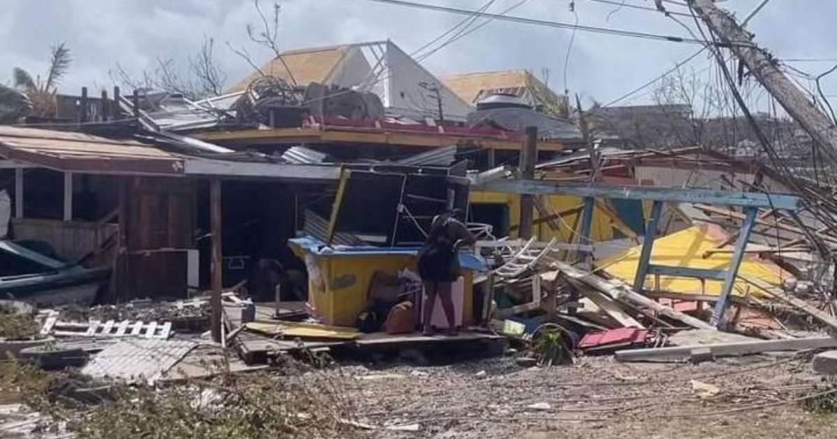 '90% Da Ilha Foi Arrasada': A Devastadora Passagem Do Furacão Beryl ...