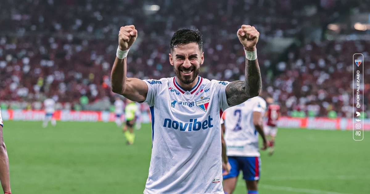 Flamengo perde para o Fortaleza e deixa liderança do Brasileirão escapar.