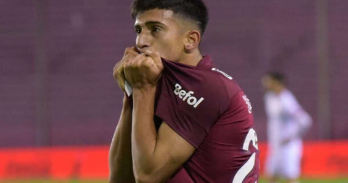 INTERESSE DO PROFESSOR! Corinthians demonstra interesse em contratação joia argentina