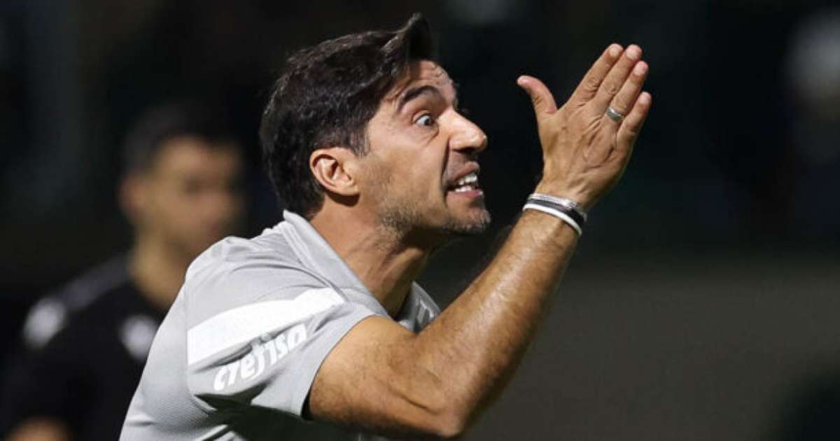 Abel Ferreira elogia jogador do Palmeiras: habilidoso, potente e letal